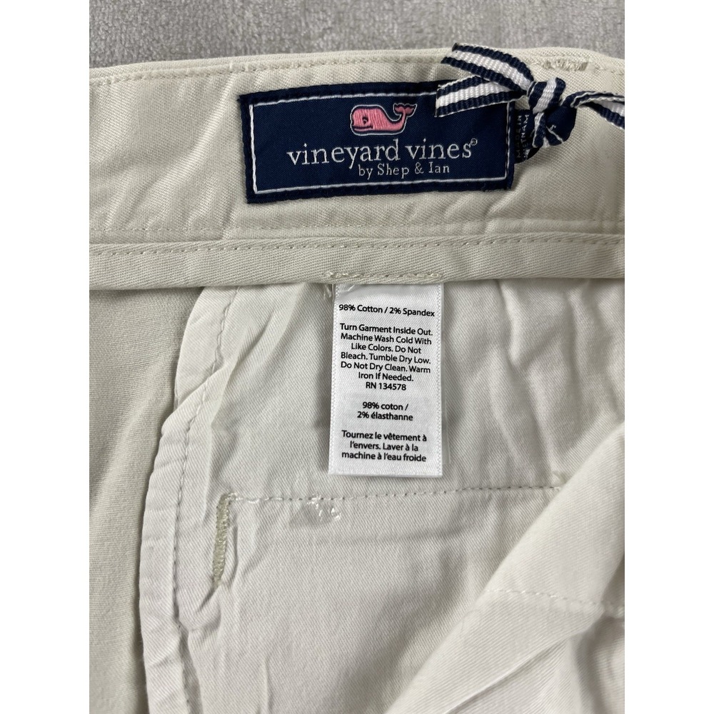 Vineyard Vines Breaker Shorts Men 44T Stone Bermuda Stretch Golf Preppy NWT - Picture 3 of 16